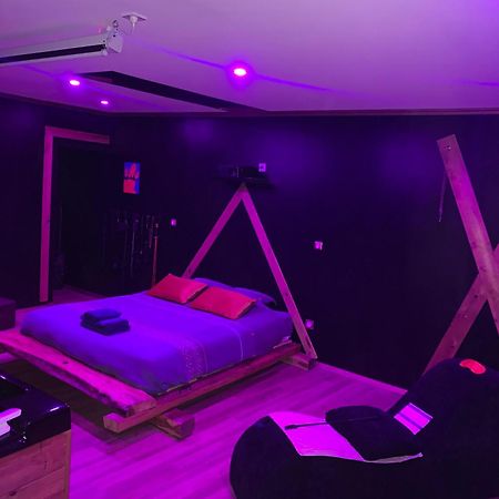 Love-Room L'Eden Du Desir Vecqueville Esterno foto