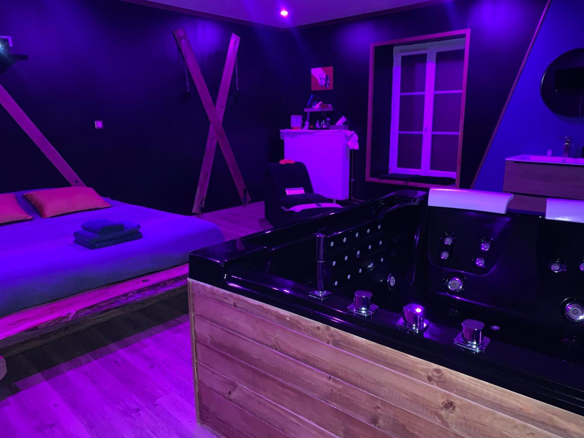 Love-Room L'Eden Du Desir Vecqueville Esterno foto